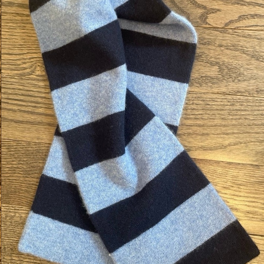 Scarf (#358) - Picture 3 of 5